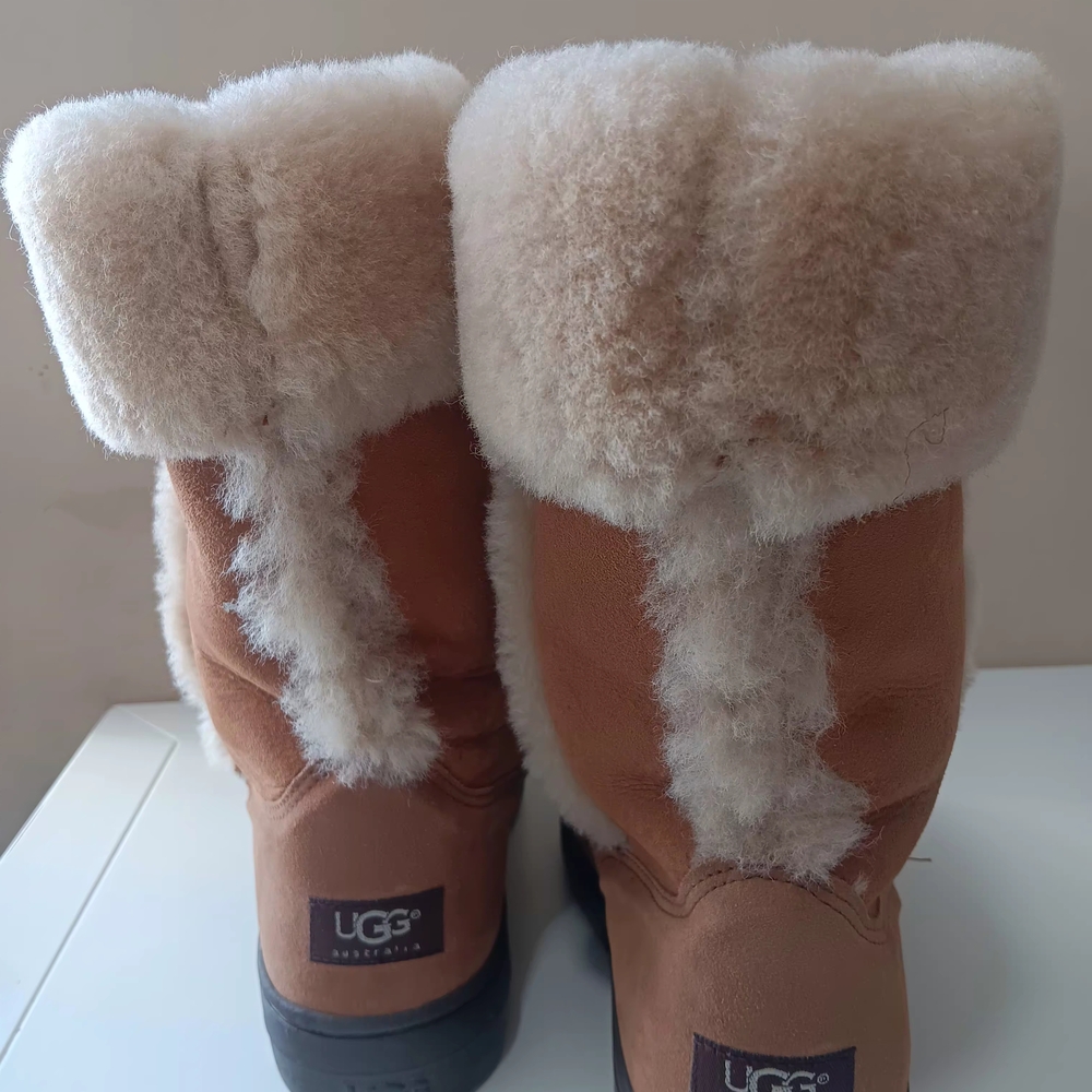 UGG Women's Sheepskin Boots - Tan
